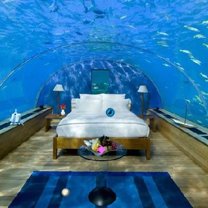 Escape From Poseidon Undersea Resort